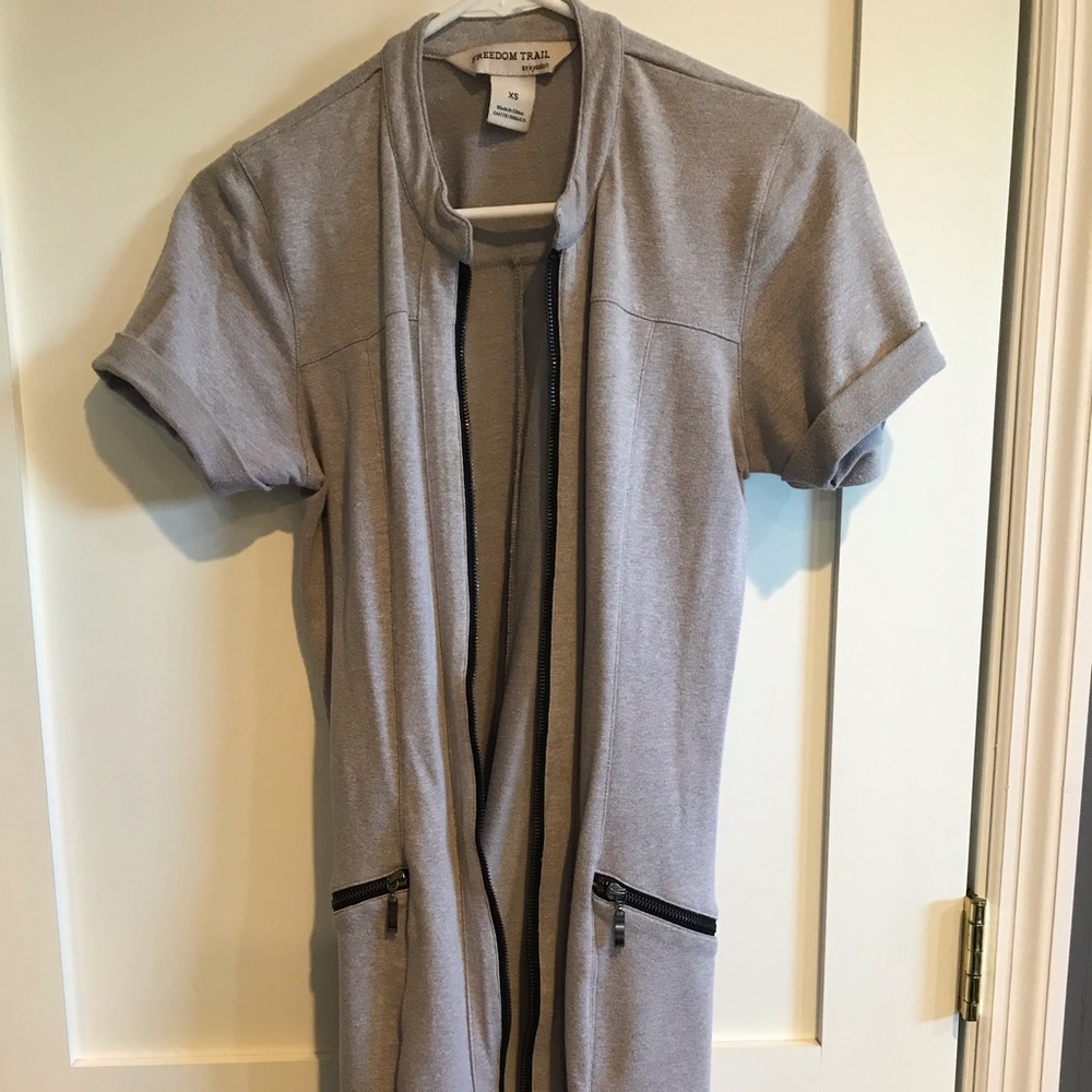 Long cardigan with short sleeves